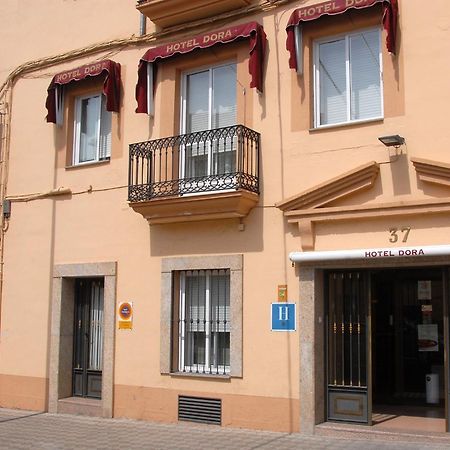 Hotel Dora プラセンシア エクステリア 写真
