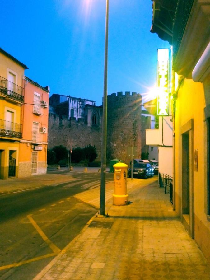 Hotel Dora プラセンシア エクステリア 写真