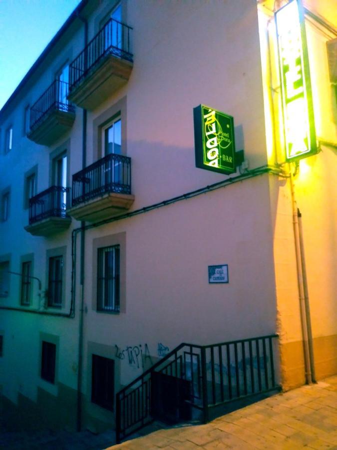 Hotel Dora プラセンシア エクステリア 写真