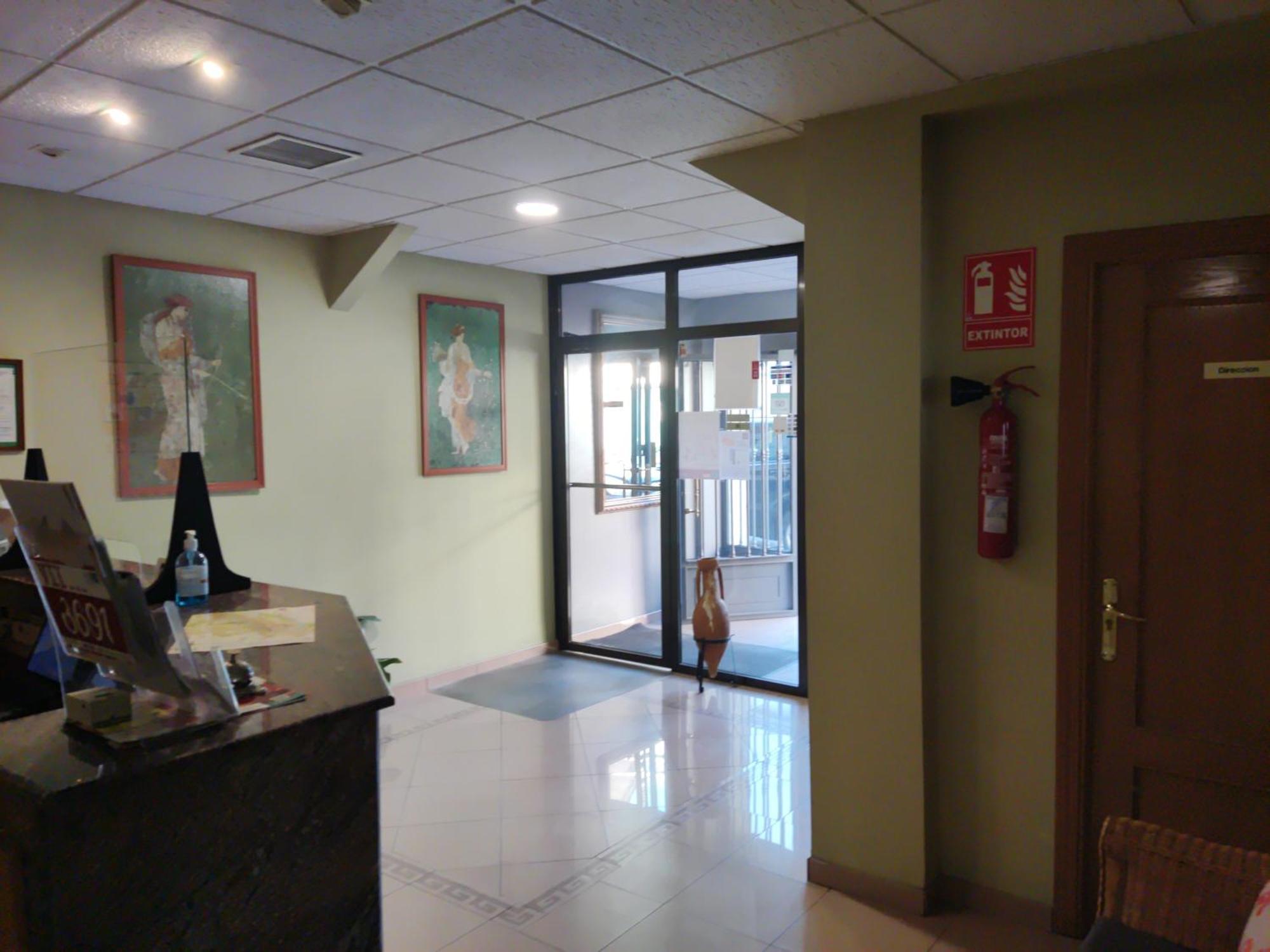Hotel Dora プラセンシア エクステリア 写真